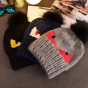 Skullies & Beanies 5" Real Raccoon Fur Pom Pom with Press Snap Button for Knitted Hat Beanie Hats (Black) - Black - CQ18L3WML...